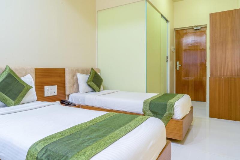 Seven Hills Hotell Mumbai Exteriör bild